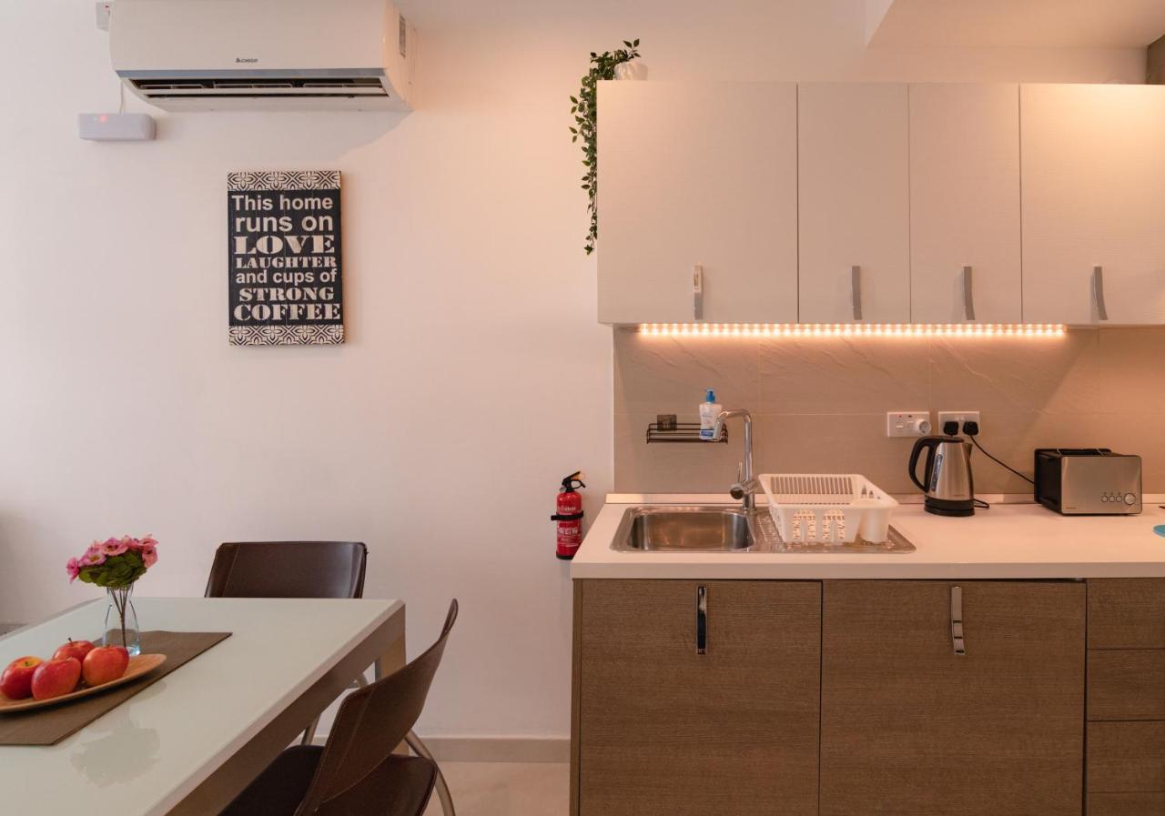 Modern Comfort - 2Br Apartment Center Of St Julians & Paceville Saint Julian's Εξωτερικό φωτογραφία