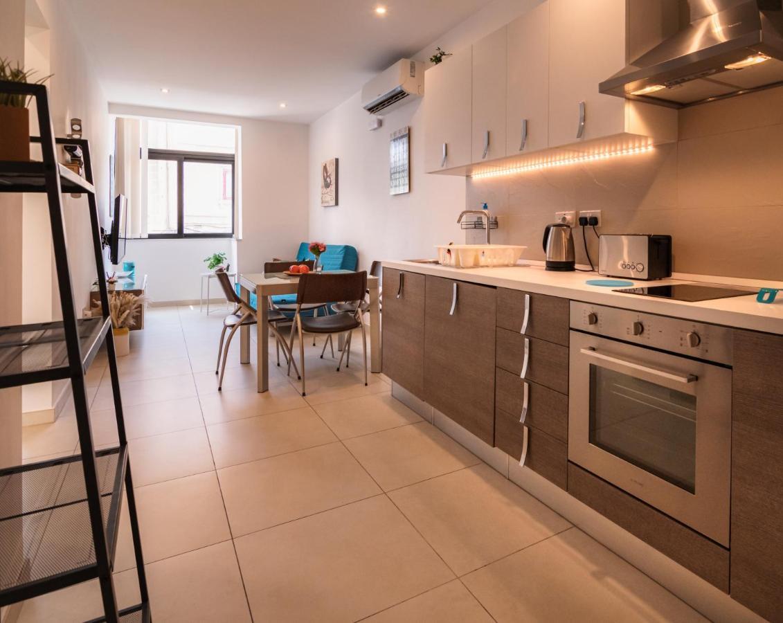 Modern Comfort - 2Br Apartment Center Of St Julians & Paceville Saint Julian's Εξωτερικό φωτογραφία